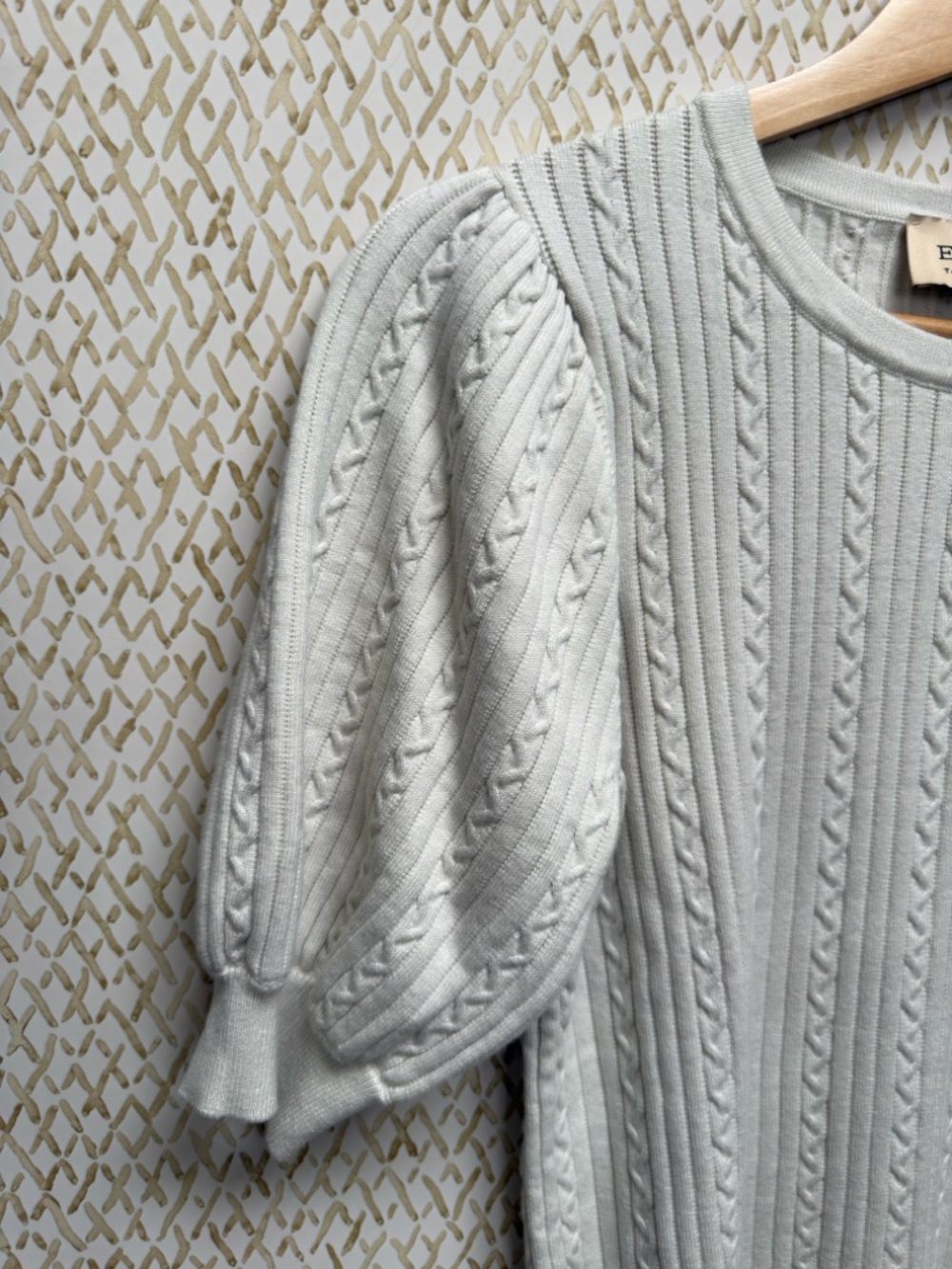 Elie Tahari Cream Cable Knit Puff Sleeve Top Balletcore Preppy Coquette Sz M - Picture 5 of 11